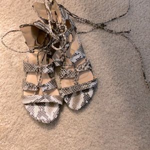 Sandel. Like brand new